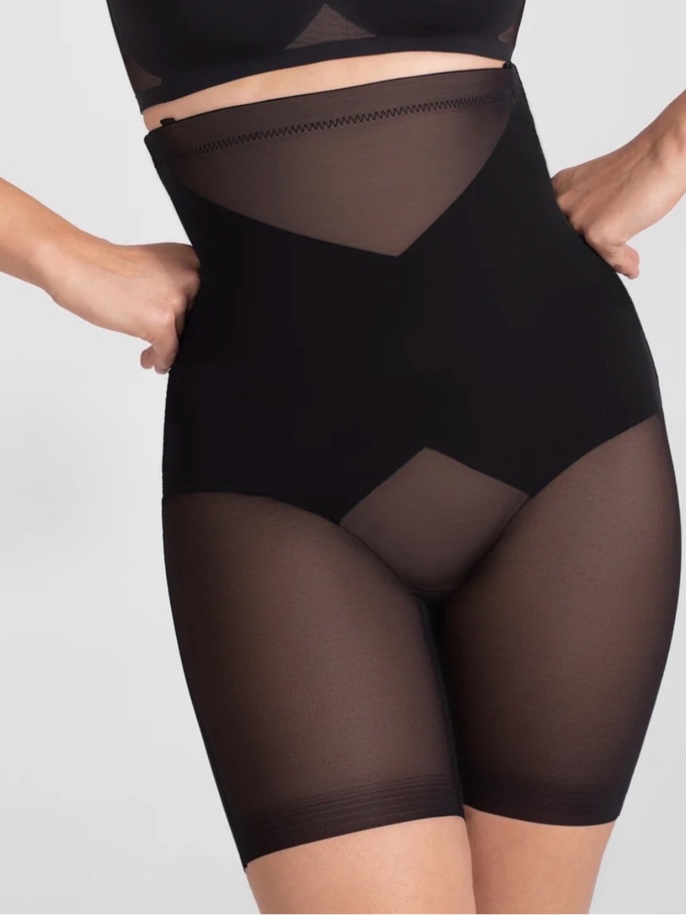 HoneyLove SuperPower Short